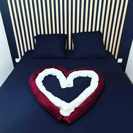 Villa L'insolite Airbnb *